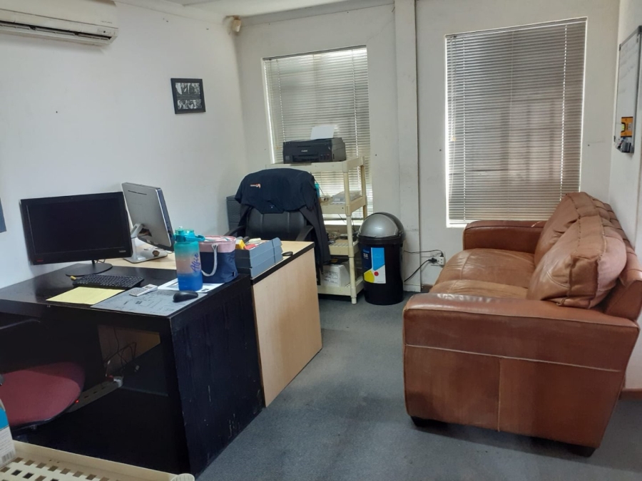 Commercial Property for Sale in Voorbaai Western Cape